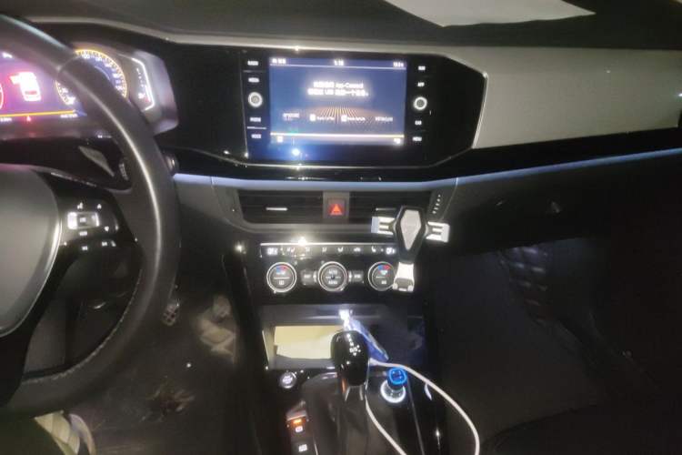 Used Volkswagen Tayron 2019 330TSI Four-Wheel Drive Luxury Version China VI Standard Audio And AC Panel