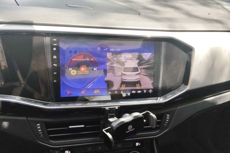Used Volkswagen Tayron 2019 330TSI Two-Wheel Drive Luxury Model China VI Standard Audio And AC Panel