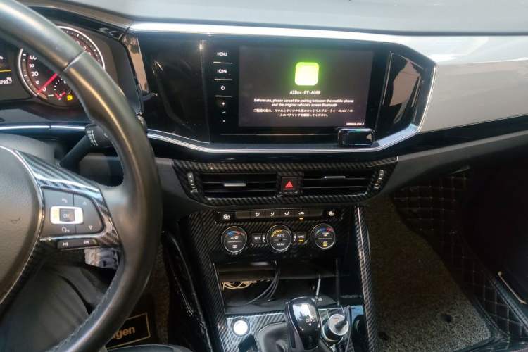 Used Volkswagen Tayron 2019 330TSI Two-Wheel Drive Luxury Model China VI Standard Audio And AC Panel