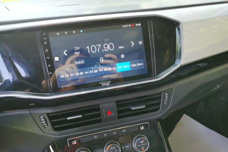 Used Volkswagen Tayron 2019 330TSI Two-Wheel Drive Luxury Model China VI Standard Audio And AC Panel
