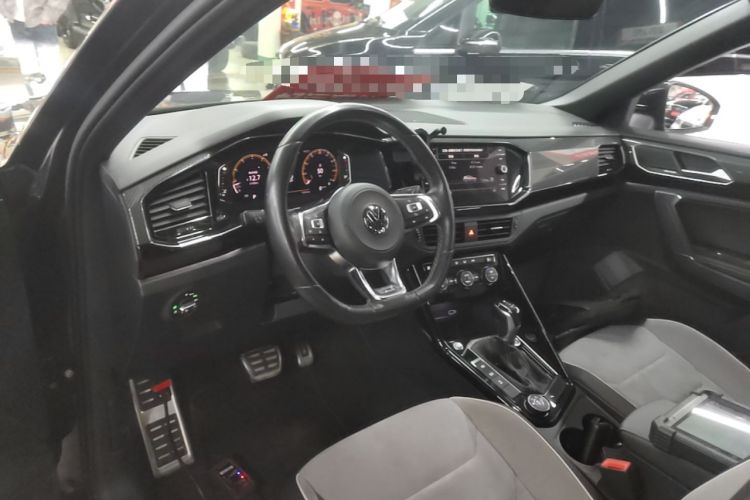 Used Volkswagen Tayron 2019 380TSI All-Wheel Drive R-Line China V-standard Center Console