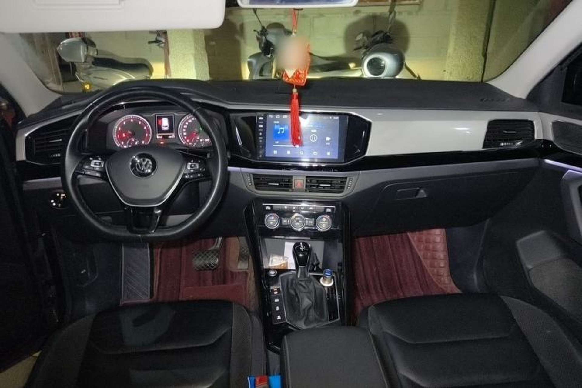 Used Volkswagen Tayron 2019 Teramont Edition 280TSI Two-Wheel Drive Luxury Model China VI Standard Center Console