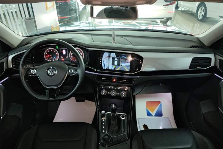 Used Volkswagen Tayron 2019 330TSI Two-Wheel Drive Luxury Model China VI Standard Center Console