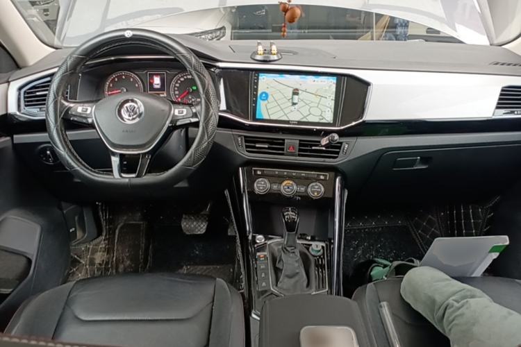 Used Volkswagen Tayron 2019 330TSI Two-Wheel Drive Luxury Model China VI Standard Center Console