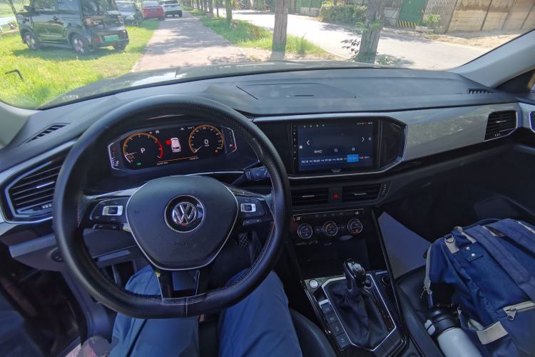 Used Volkswagen Tayron 2019 330TSI Two-Wheel Drive Luxury Model China VI Standard Center Console