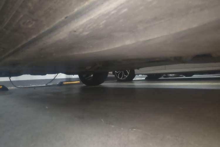 Used Volkswagen Tayron 2019 380TSI Four-Wheel Drive R-Line China VI-standard Chassis Front Right