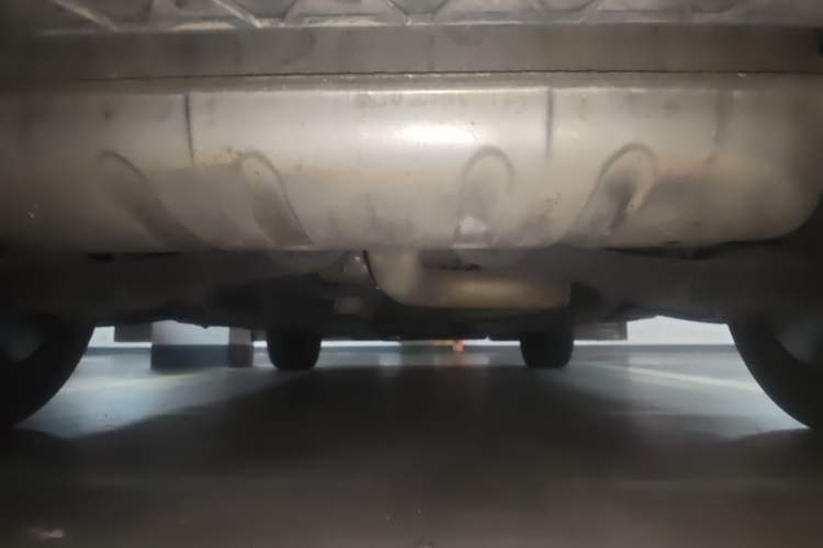 Used Volkswagen Tayron 2019 380TSI Four-Wheel Drive R-Line China VI-standard Chassis Rear