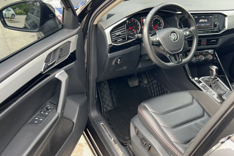 Used Volkswagen Tayron 2019 330TSI Two-Wheel Drive Luxury Model China VI Standard Driver Seat