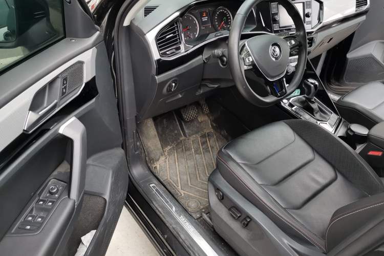 Used Volkswagen Tayron 2019 330TSI Two-Wheel Drive Luxury Model China VI Standard Driver Seat