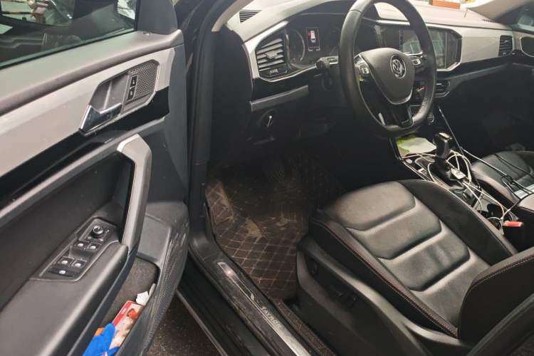 Used Volkswagen Tayron 2019 330TSI Two-Wheel Drive Luxury Model China VI Standard Driver Seat
