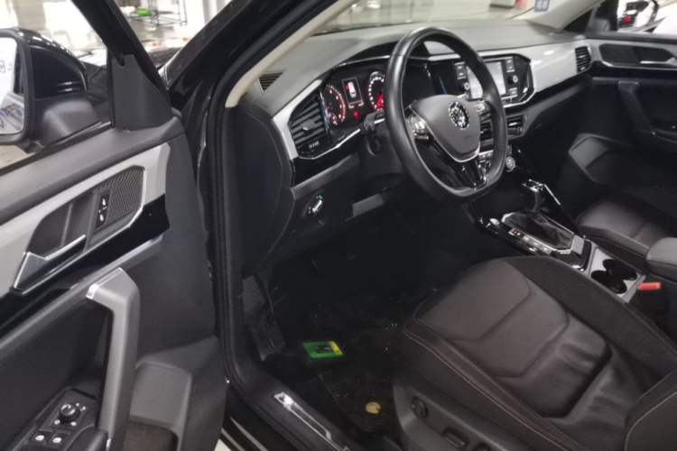 Used Volkswagen Tayron 2019 330TSI Two-Wheel Drive Luxury Model China VI Standard Driver Seat