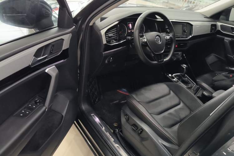 Used Volkswagen Tayron 2019 330TSI Two-Wheel Drive Luxury Model China VI Standard Driver Seat