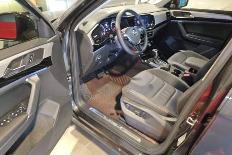Used Volkswagen Tayron 2019 330TSI Two-Wheel Drive Luxury Model China VI Standard Driver Seat
