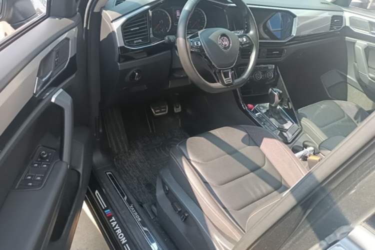Used Volkswagen Tayron 2019 330TSI Two-Wheel Drive Luxury Model China VI Standard Driver Seat