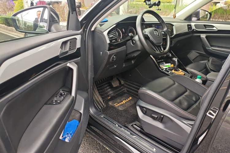 Used Volkswagen Tayron 2019 330TSI Four-Wheel Drive Luxury Version China V Standard Driver Seat