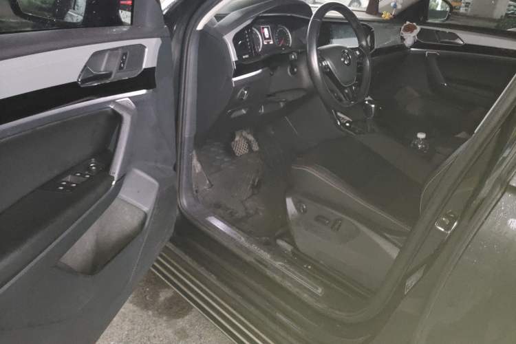 Used Volkswagen Tayron 2019 330TSI Two-Wheel Drive Luxury Model China VI Standard Driver Seat