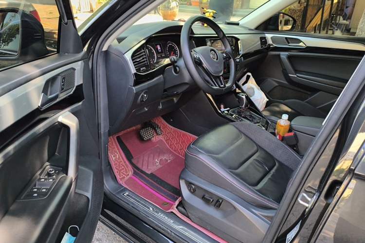 Used Volkswagen Tayron 2019 330TSI Two-Wheel Drive Luxury Model China VI Standard Driver Seat