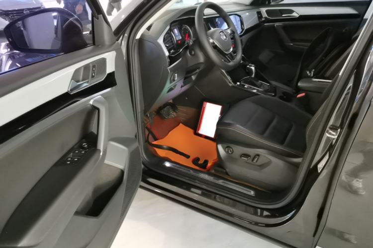 Used Volkswagen Tayron 2019 330TSI Two-Wheel Drive Luxury Model China VI Standard Driver Seat