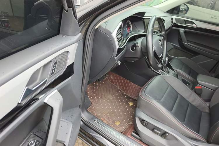 Used Volkswagen Tayron 2019 330TSI Two-Wheel Drive Luxury Model China VI Standard Driver Seat