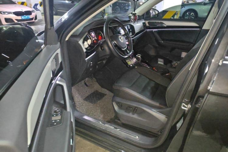 Used Volkswagen Tayron 2019 Teramont Edition 280TSI Two-Wheel Drive Luxury Model China VI Standard Driver Seat