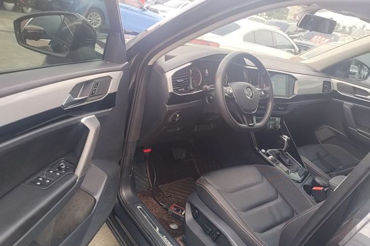 Used Volkswagen Tayron 2019 330TSI Two-Wheel Drive Luxury Model China VI Standard Driver Seat