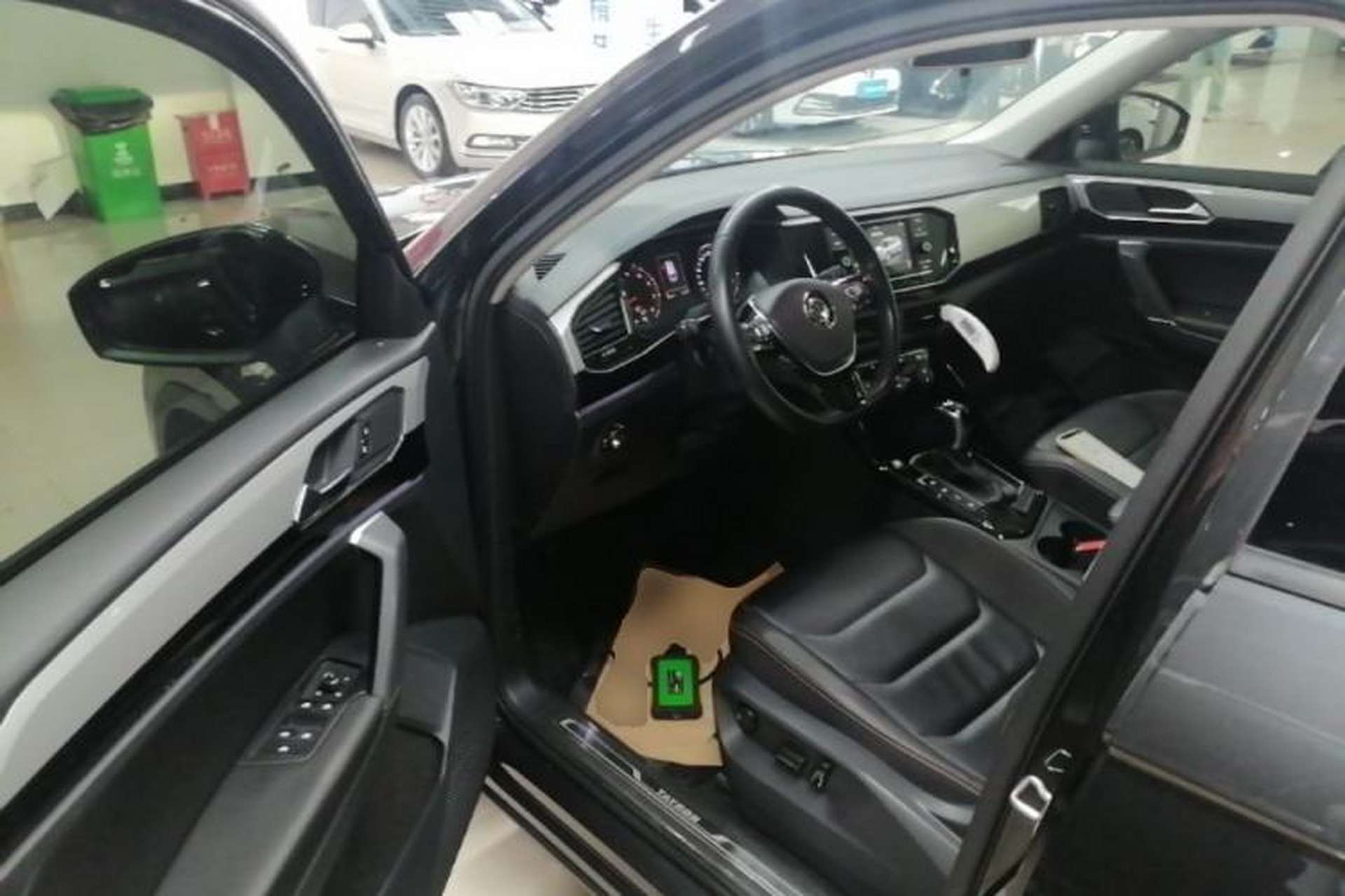 Used Volkswagen Tayron 2019 330TSI Two-Wheel Drive Luxury Model China VI Standard Driver Seat