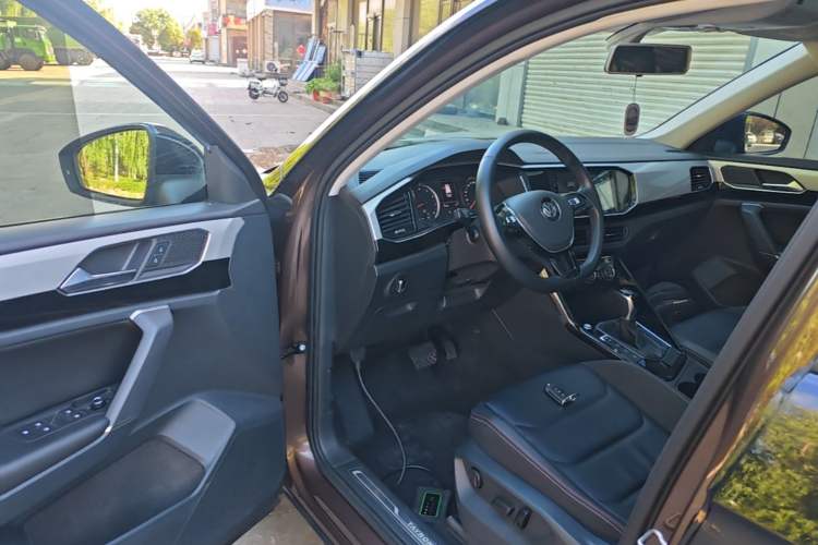 Used Volkswagen Tayron 2019 330TSI Two-Wheel Drive Luxury Model China VI Standard Driver Seat