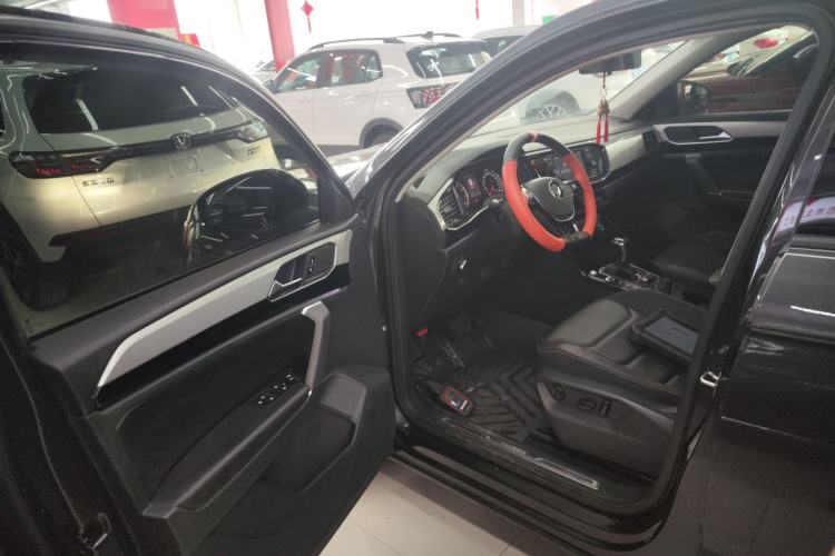 Used Volkswagen Tayron 2019 330TSI Two-Wheel Drive Luxury Model China VI Standard Driver Seat