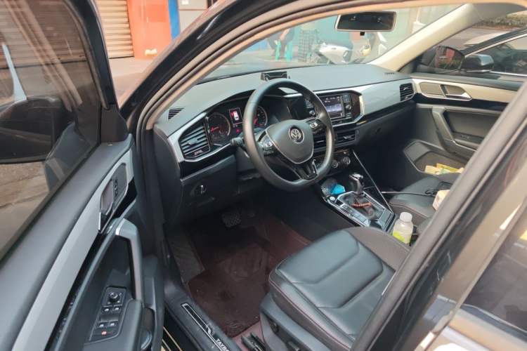 Used Volkswagen Tayron 2019 330TSI Two-Wheel Drive Luxury Model China VI Standard Driver Seat
