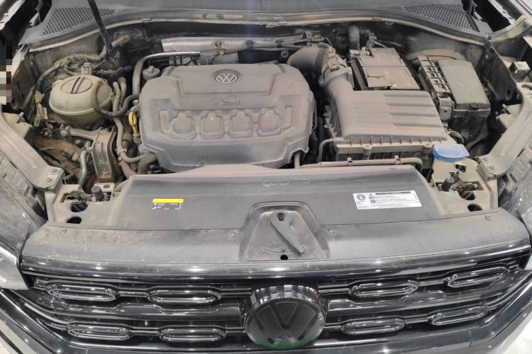Used Volkswagen Tayron 2019 330TSI Four-Wheel Drive Luxury Version China VI Standard Engine Bay
