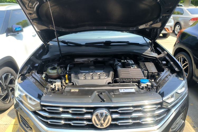 Used Volkswagen Tayron 2019 330TSI Two-Wheel Drive Prestige Version China V Standard Engine Bay