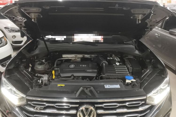 Used Volkswagen Tayron 2019 380TSI All-Wheel Drive R-Line China V-standard Engine Bay