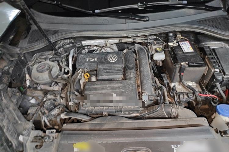 Used Volkswagen Tayron 2019 Teramont Edition 280TSI Two-Wheel Drive Luxury Model China VI Standard Engine Bay