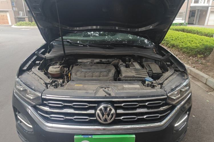 Used Volkswagen Tayron 2019 330TSI Two-Wheel Drive Luxury Model China VI Standard Engine Bay