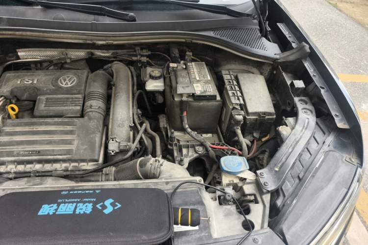 Used Volkswagen Tayron 2019 Teramont Edition 280TSI Two-Wheel Drive Luxury Model China VI Standard Engine Bay Left