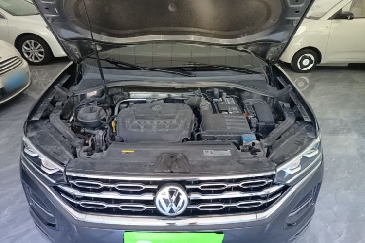 Used Volkswagen Tayron 2019 330TSI Four-Wheel Drive Luxury Version China VI Standard Engine Bay