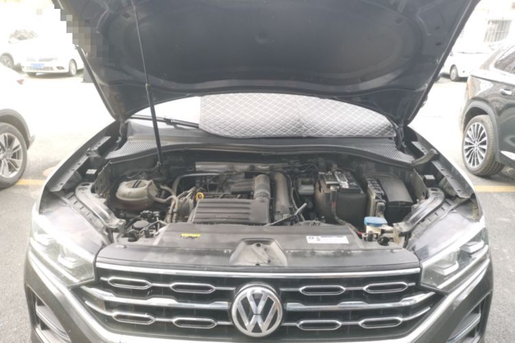 Used Volkswagen Tayron 2019 Teramont Edition 280TSI Two-Wheel Drive Luxury Model China VI Standard Engine Bay