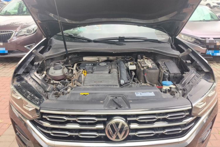 Used Volkswagen Tayron 2019 Teramont Edition 280TSI Two-Wheel Drive Luxury Model China VI Standard Engine Bay