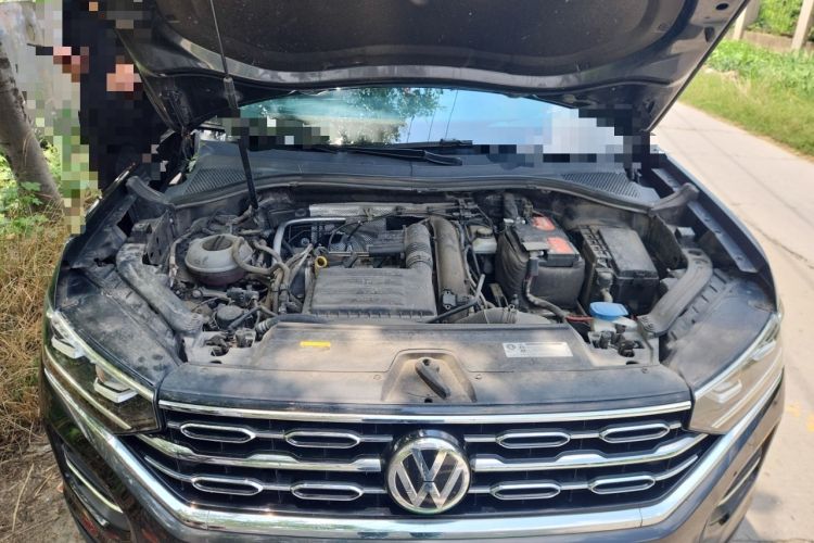 Used Volkswagen Tayron 2019 Teramont Edition 280TSI Two-Wheel Drive Luxury Model China VI Standard Engine Bay