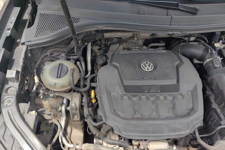 Used Volkswagen Tayron 2019 330TSI Four-Wheel Drive Luxury Version China VI Standard Engine Bay Right