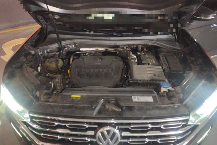 Used Volkswagen Tayron 2019 330TSI Two-Wheel-Drive Luxury Plus China VI Standard Engine Bay