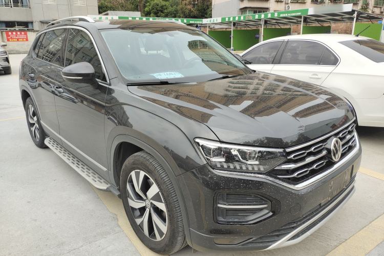 Used Volkswagen Tayron 2019 330TSI Two-Wheel-Drive Luxury Version China V Emission Standard Exterior 1
