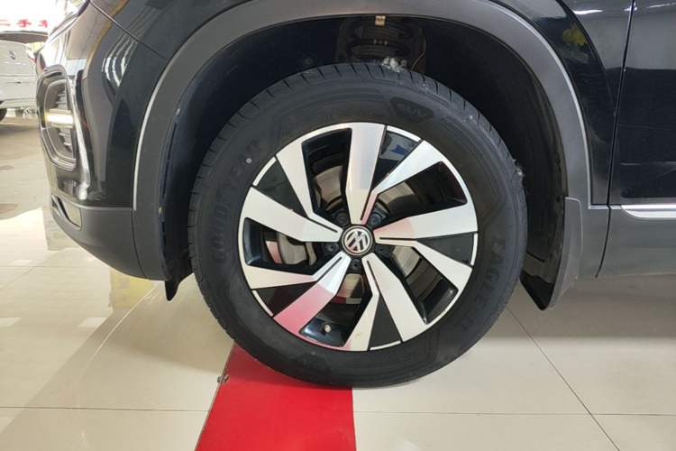 Used Volkswagen Tayron 2019 330TSI Two-Wheel Drive Luxury Model China VI Standard Exterior 4
