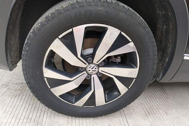 Used Volkswagen Tayron 2019 330TSI Two-Wheel Drive Luxury Model China VI Standard Exterior 5