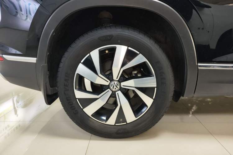 Used Volkswagen Tayron 2019 330TSI Two-Wheel Drive Luxury Model China VI Standard Exterior 5