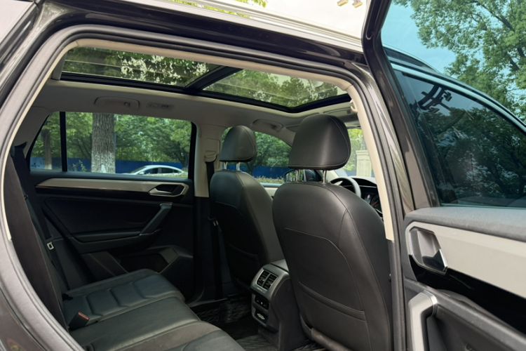 Used Volkswagen Tayron 2019 330TSI Two-Wheel Drive Luxury Model China VI Standard Exterior 6