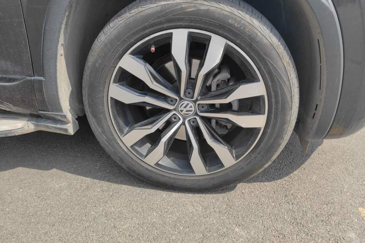 Used Volkswagen Tayron 2019 380TSI Four-Wheel Drive R-Line China VI-standard Exterior 7