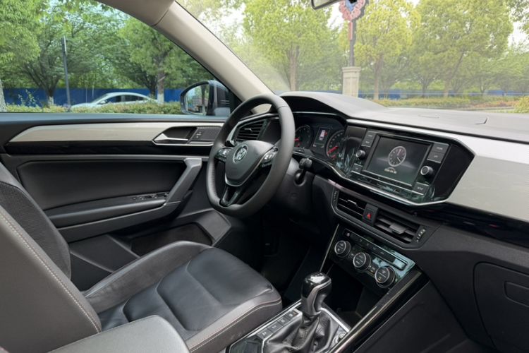 Used Volkswagen Tayron 2019 330TSI Two-Wheel Drive Luxury Model China VI Standard Exterior 9