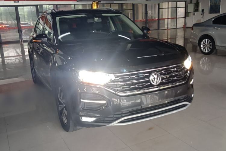 Used Volkswagen Tayron 2019 330TSI Two-Wheel-Drive Luxury Version China V Emission Standard Front Right 45 Deg