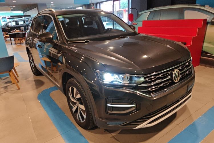 Used Volkswagen Tayron 2019 330TSI Two-Wheel Drive Luxury Model China VI Standard Front Right 45 Deg